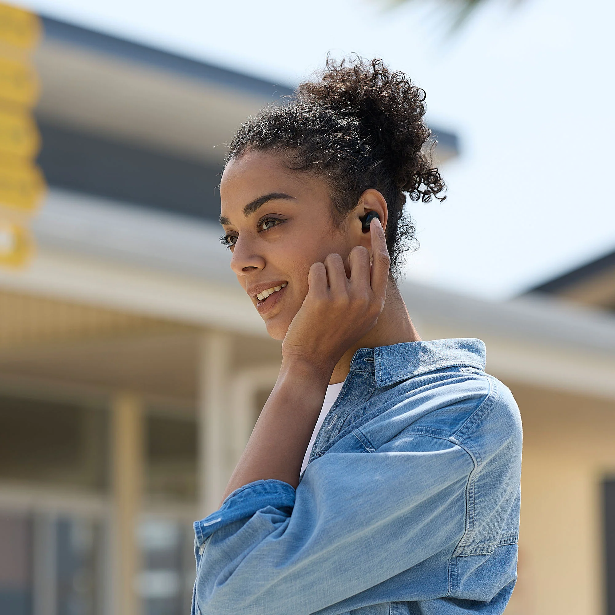 True Wireless Noise Cancelling Earbuds II EAH-AZ40M2 - Image 8